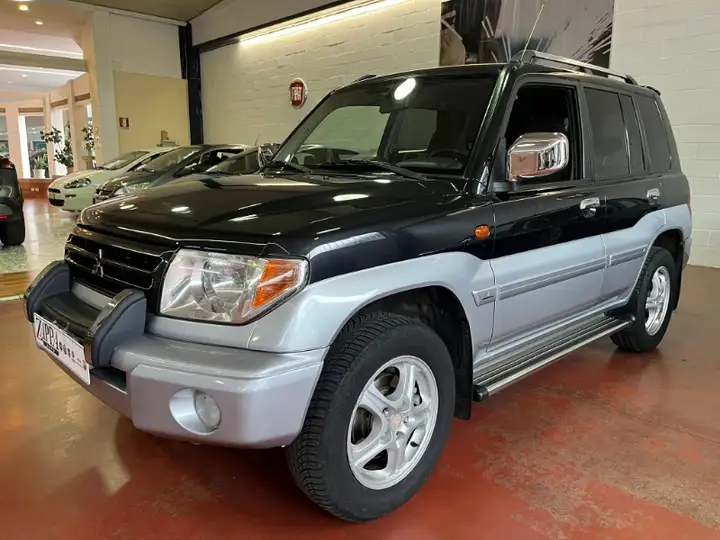 Mitsubish Pajero Pinin